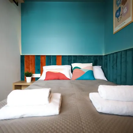 Apartament Glow Apartments, Stocznia Cesarska & Montownia