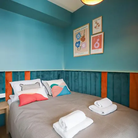 Glow Apartments, Stocznia Cesarska & Montownia * غدانسك