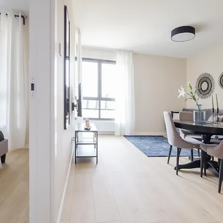 Glow Apartments, Stocznia Cesarska & Montownia * 그단스크