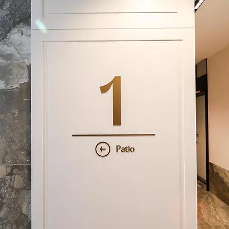 Glow Apartments, Stocznia Cesarska & Montownia * غدانسك