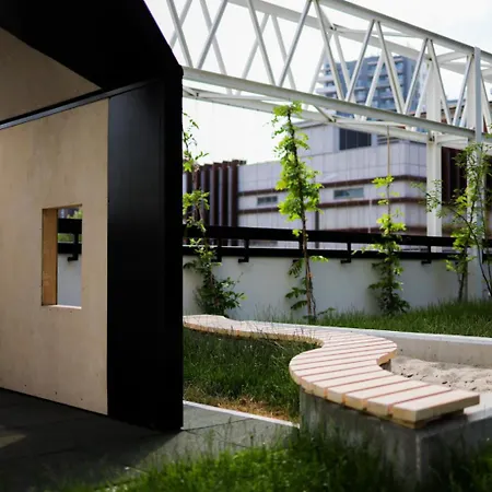 Glow Apartments, Stocznia Cesarska & Montownia *