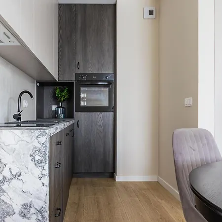 Apartman Glow Apartments, Doki & Montownia Gdańsk