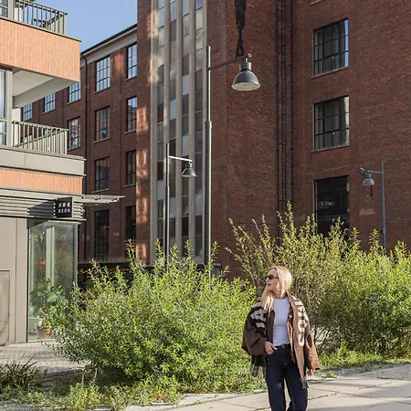 Glow Apartments, Doki&montownia Gdańsk