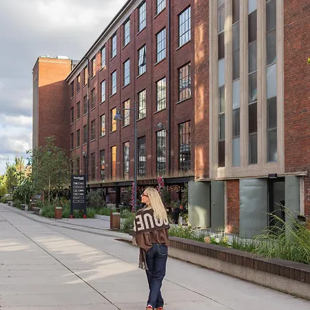 Appartement Glow Apartments, Doki & Montownia