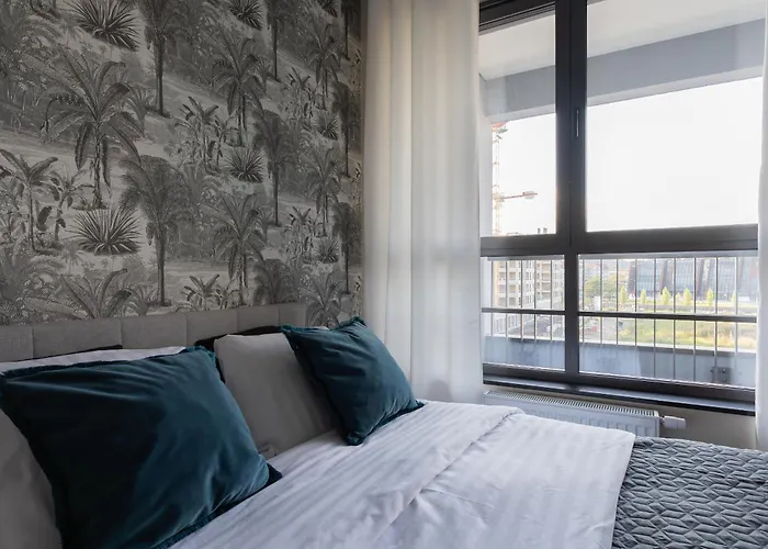 Glow Apartments, Doki & Montownia Daire